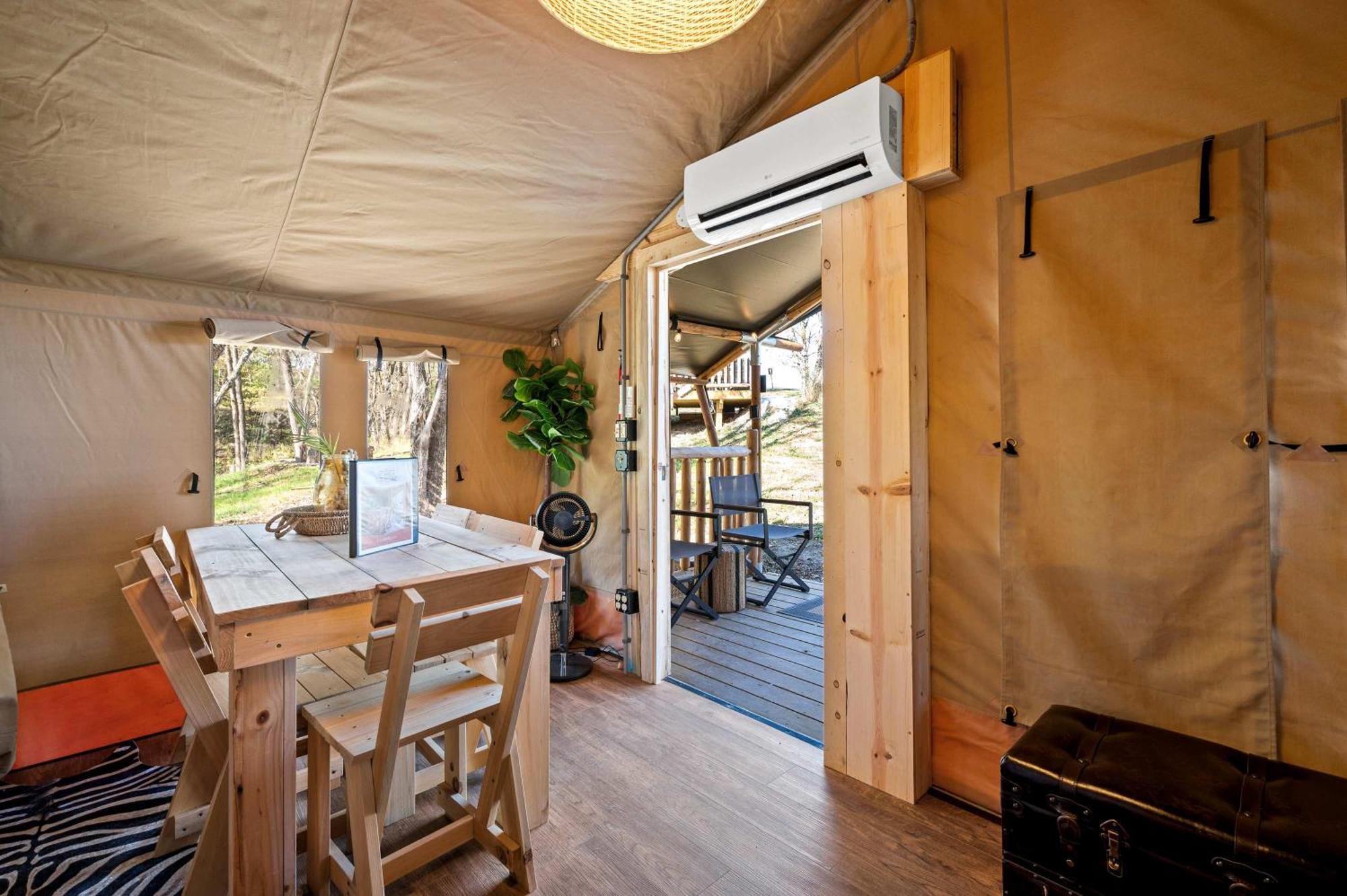 The Lodges At Eden Reserve - Safari Tents Williamstown Dış mekan fotoğraf